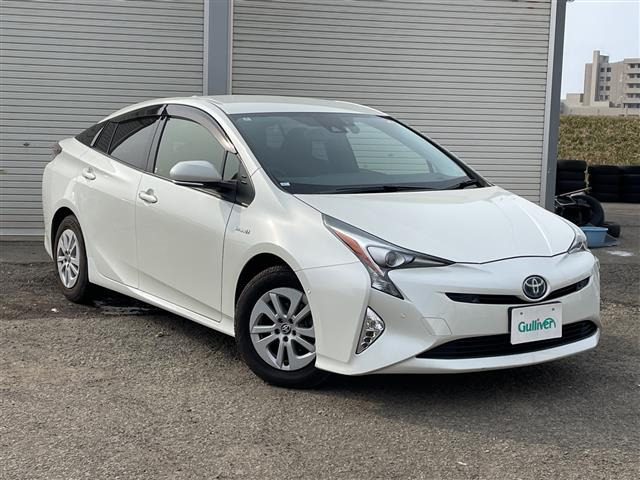 プリウス1.8 S セーフティ プラス