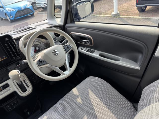 ワゴンRスマイルハイブリッド(HYBRID) X