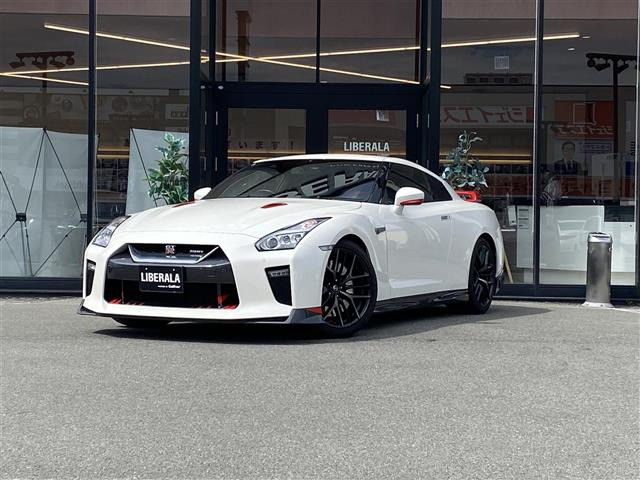 GT-R3.8 ブラックエディション 4WD