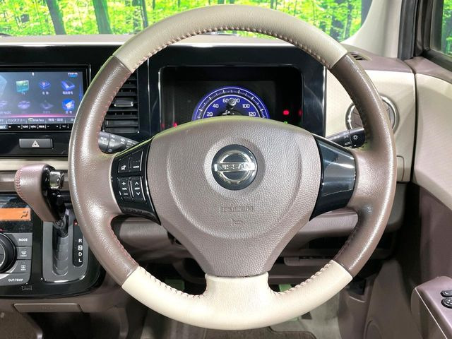 �y�����v�����X�e�A�����O�z�㎿�Ȋv���g�p���邱�ƂŁA��ɂ����������݂ƂĂ��^�]���₷���n���h���ł���