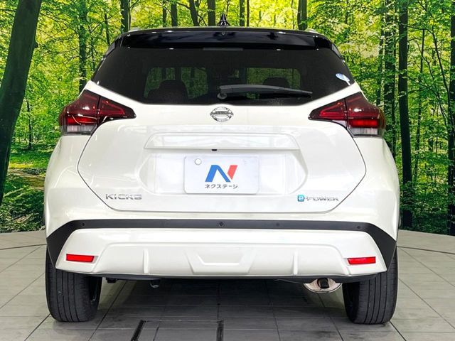 安心の最長10年・走行無制限保証(有償)をご用意。保証内容も充実はもちろん、無料点検&オイル交換や、年中無休の全国・24時間ロードサービスも付帯されておりますのでご安心下さい。