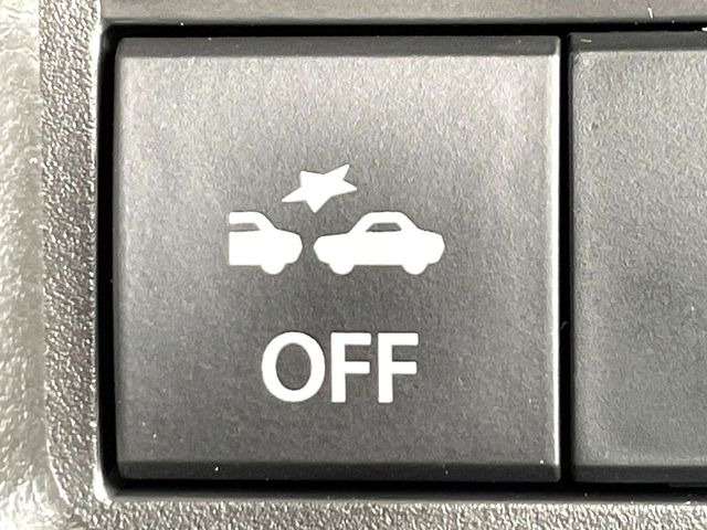 �y�X�Y�L �Z�[�t�e�B�T�|�[�g�z���s���ɑO���̎ԗ�����F�����A�Փ˂������Ȏ��͌x��ƃu���[�L�ŏՓˉ���Ɣ�Q�y�����A�V�X�g�B�����S�Ƀh���C�u�����y���݂��������܂��B