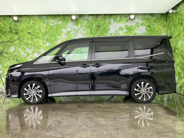 ヴォクシー1.8 ハイブリッド S-Z