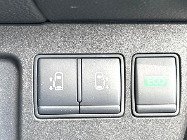 �y�����p���[�X���C�h�h�A�z�X�}�[�g�L�[��^�]�Ȃ̃X�C�b�`�Ō�ȗ����X���C�h�h�A�̊J���\���d��������͂����ăh�A���J����K�v�������A�����Ȃ��q�l�ł��ȒP�ɊJ���߂ł����K�ł���