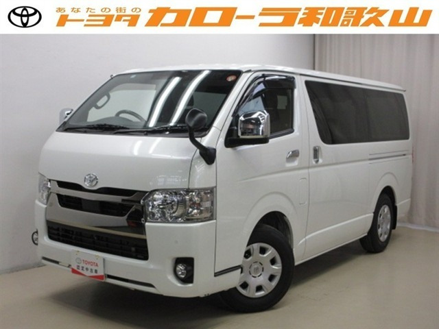 ハイエースバン