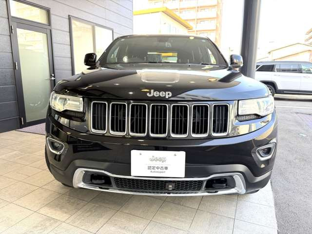 グランドチェロキーラレード 4WD