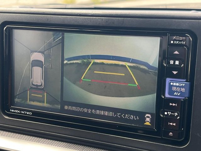 �y�p�m���~�b�N�r���[���j�^�[�z��p�̃J�����ɂ��A�ォ�猩���낵���悤�Ȏ��_��360�x�N���}�̎��͂��m�F���邱�Ƃ��ł��܂������p�������m�F���₷���A�����ꏊ�ł̐؂�Ԃ��⒓�Ԃ��X���[�Y�ɍs���܂��B