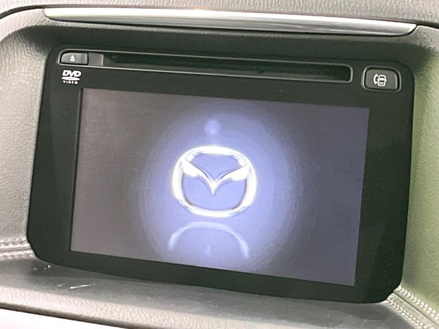 �y���[�J�[�����i�r�z�C���e���A�ɗn�����ރX�^�C���b�V���ȁu��p�݌v�v���[�J�[�i�r�𑕔��􎋔F���⑀�쐫�ȂǊ�{���\�ɂ��D��A���㎿�ȃJ�[���C�t�����y���݂��������܂��B