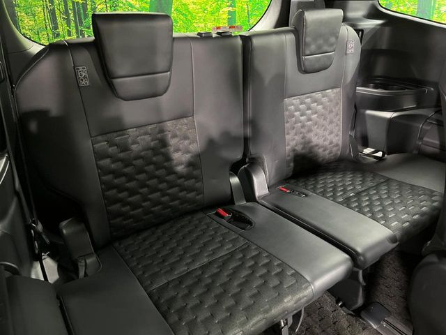 3��ڃV�[�g�͂�������ԗǍD����l�ł��������ƍ����Ē����܂��̂ŁA��l���ł̂��o���������N���N�ł��􂲉Ƒ��ŁA�C�̒m�ꂽ���ԂŁA�h���C�u�ɍs���̂��y���݂ł��ˁ�