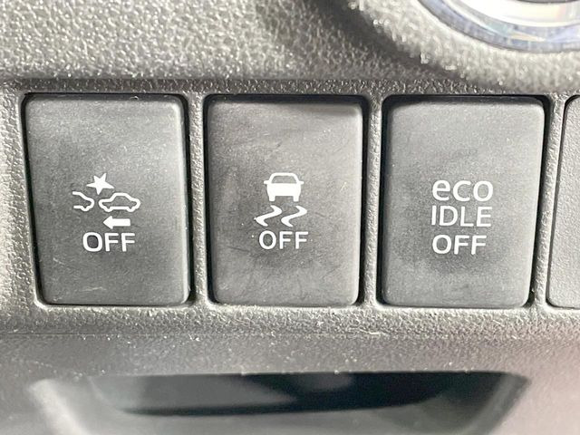 �y������h�~���u�z�ԗ��̉���������m����ƁA�����I�Ɏԗ��̐i�s������ۂ悤�Ɏԗ��𐧌䂵�܂��B�J�̓��ȂǊ���₷���H�ʏ󋵂ł����S�ȉ^�]���\�ł��B