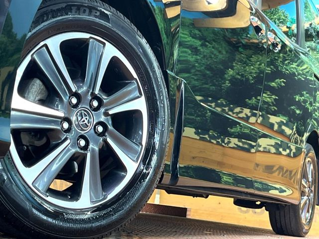 【純正16インチアルミホイール】外観にマッチした純正アルミホイールを装着しております。各種社外アルミホイールや、スタッドレスタイヤも取扱いしております。是非ご相談ください♪
