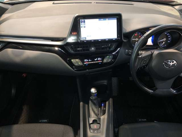 C-HR1.2 S-T LEDパッケージ 4WD