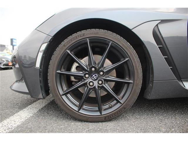 ���Ǝҗl�ւ̔̔��͂��f�肳���Ă��������܂��B�Ԍ������ԗ��̏ꍇ�́A�Ԍ����擾�������x�������z�ŕ\�����Ă���܂��B