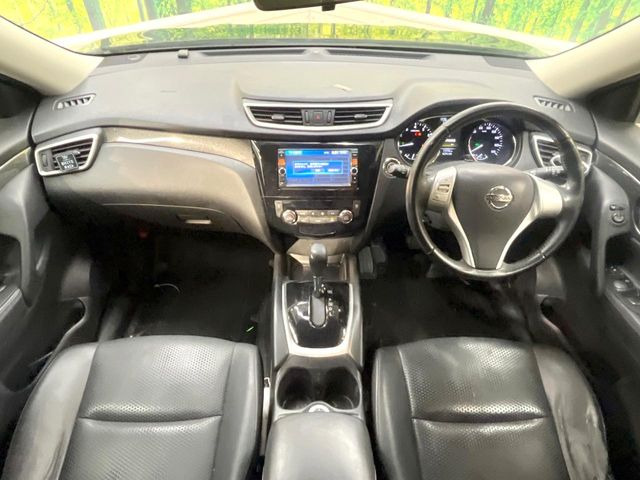 エクストレイル2.0 20X エマージェンシーブレーキパッケージ