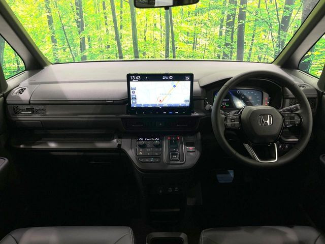 ステップワゴン2.0 e:HEV スパーダ