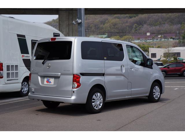 NV200バネット
