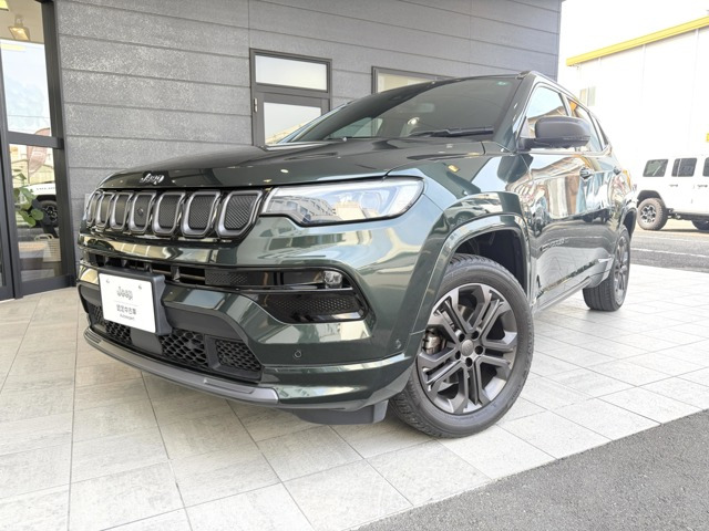 コンパス80thアニバーサリー エディション 4WD