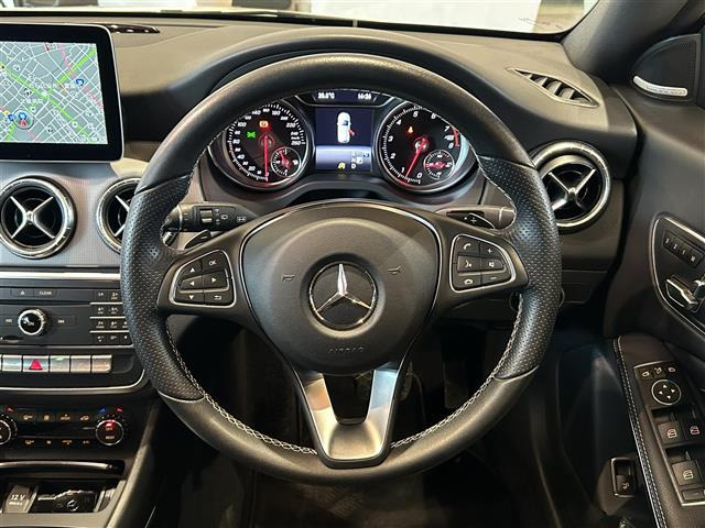 CLAシューティングブレークCLA220 4マチック 4WD