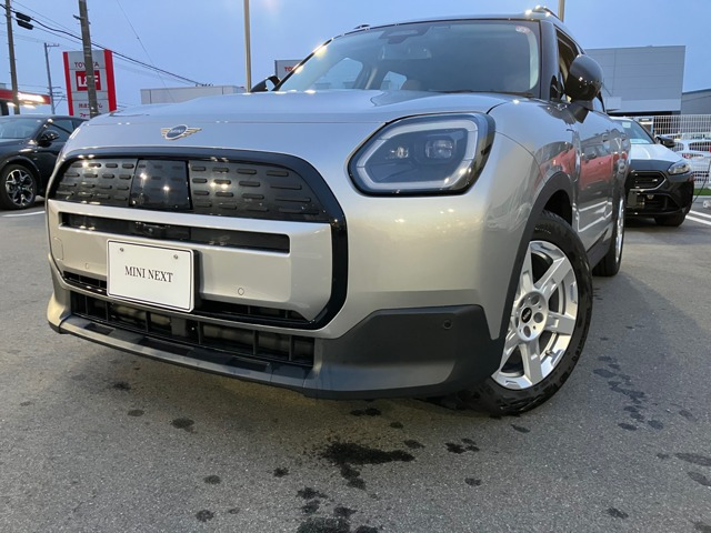 ミニカントリーマンE