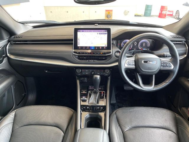 コンパスS モデル 4WD