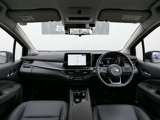 ノートオーラ1.2 G 90周年記念車