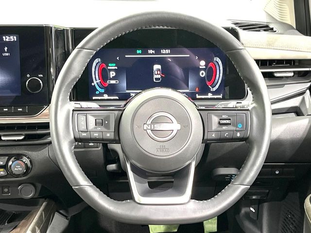 �y�v���p�C���b�g�z�������H�ł̒��������s���y��!!�a�؎��Ə��񑖍s�̃V�[���ŁA�A�N�Z���E�u���[�L�E�X�e�A�����O�������Ő��䂵�A�������^�]�̕��S���y�����Ă���܂���