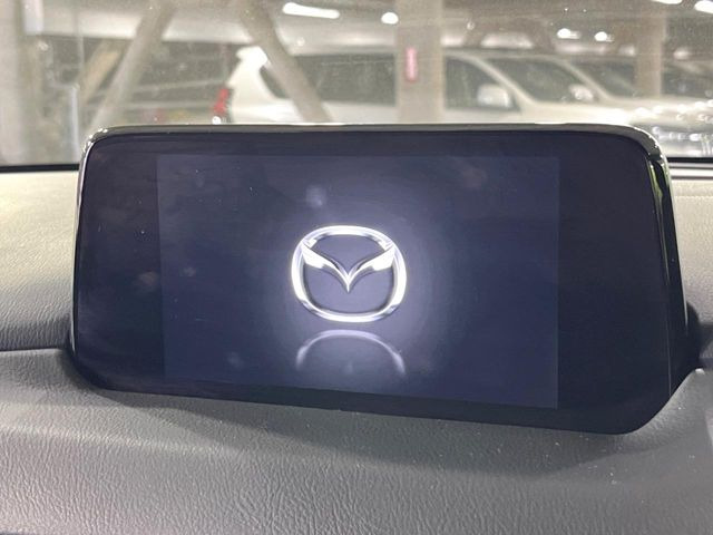 �y�}�c�_�R�l�N�g�i�r�z�ԓ��̕��͋C�Ƀ}�b�`������̌^�^�C�v�̃i�r�B�e����q�ݒ��Bluetooth�Đ����A�l�X�ȋ@�\���y���߂܂��B�����I�ȃ_�C�������삪�\�ŁA�g��������ǍD�ł��B