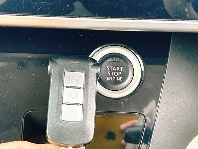 �y�X�}�[�g�L�[&�v�b�V���X�^�[�g�V�X�e���z�J�o����|�P�b�g�ɓ��ꂽ�܂܃h�A�̊J���ł��A�����^�b�`�Ŋy�X�G���W�����������܂���