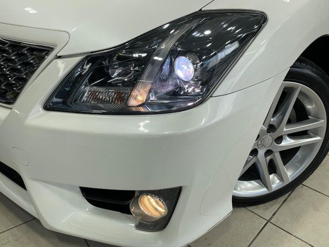 �yHID�w�b�h���C�g�z���ɖ��邭�O�����Ƃ炵�Ă����̂ŁA���V����Ԃ̑��s�������E�ǍD�ň��S���Ă���肢�������܂��B