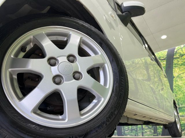 �y����14�C���`�A���~�z�C�[���z�O�ςɃ}�b�`���������A���~�z�C�[���𑕒����Ă���܂��B�e��ЊO�A���~�z�C�[����A�X�^�b�h���X�^�C�����戵�����Ă���܂��B���񂲑��k����������