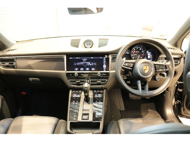 マカンGTS PDK 4WD