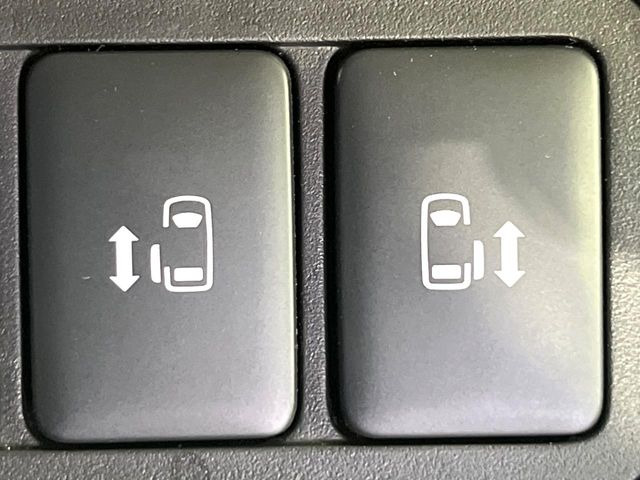 �y�����p���[�X���C�h�h�A�z�X�}�[�g�L�[��^�]�Ȃ̃X�C�b�`�Ō�ȗ����X���C�h�h�A�̊J���\���d��������͂����ăh�A���J����K�v�������A�����Ȃ��q�l�ł��ȒP�ɊJ���߂ł����K�ł���