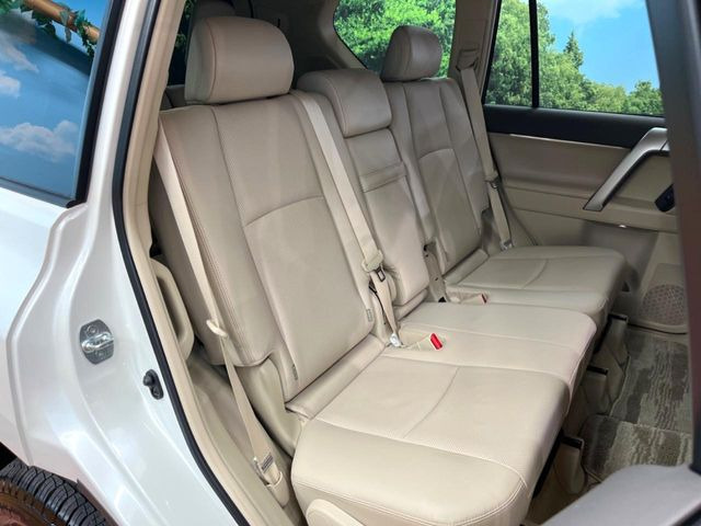 �L�X�Ƃ���2��ڃV�[�g�͋��Z���������A���S�n�����K!�F�B��Ƒ��Ƃ̂��o�����ɂ҂�����ł��B�x�r�[�V�[�g��`���C���h�V�[�g�g�p�������K�ɂ��߂�������������\���ȋ�Ԃ��m�ۂ��Ă��܂��B