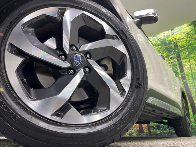 �y����18�C���`�A���~�z�C�[���z�O�ςɃ}�b�`���������A���~�z�C�[���𑕒����Ă���܂��B�e��ЊO�A���~�z�C�[����A�X�^�b�h���X�^�C�����戵�����Ă���܂��B���񂲑��k����������