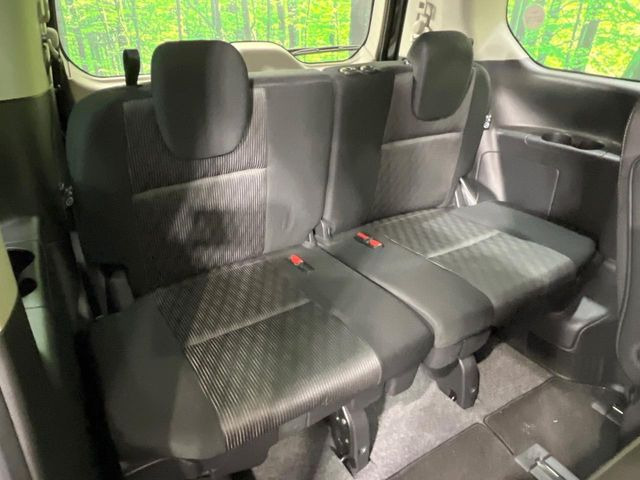 3��ڃV�[�g�͂�������ԗǍD����l�ł��������ƍ����Ē����܂��̂ŁA��l���ł̂��o���������N���N�ł��􂲉Ƒ��ŁA�C�̒m�ꂽ���ԂŁA�h���C�u�ɍs���̂��y���݂ł��ˁ�