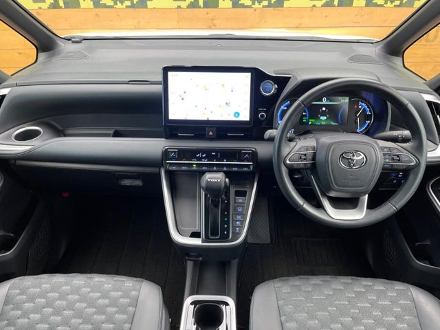 ヴォクシー1.8 ハイブリッド S-Z