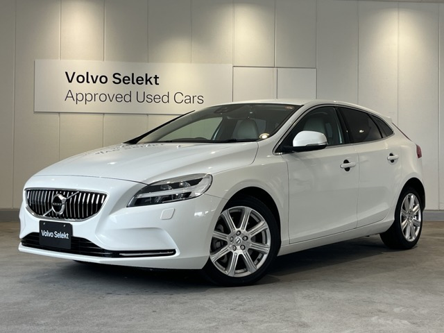 V40D4 インスクリプション ディーゼル