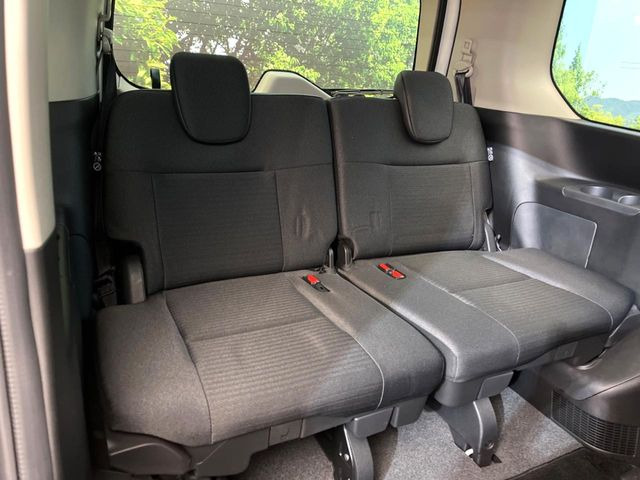 3��ڃV�[�g�͂�������ԗǍD����l�ł��������ƍ����Ē����܂��̂ŁA��l���ł̂��o���������N���N�ł��􂲉Ƒ��ŁA�C�̒m�ꂽ���ԂŁA�h���C�u�ɍs���̂��y���݂ł��ˁ�