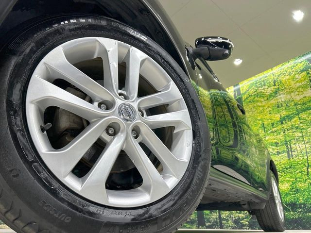 �y����17�C���`�A���~�z�C�[���z�O�ςɃ}�b�`���������A���~�z�C�[���𑕒����Ă���܂��B�e��ЊO�A���~�z�C�[����A�X�^�b�h���X�^�C�����戵�����Ă���܂��B���񂲑��k����������