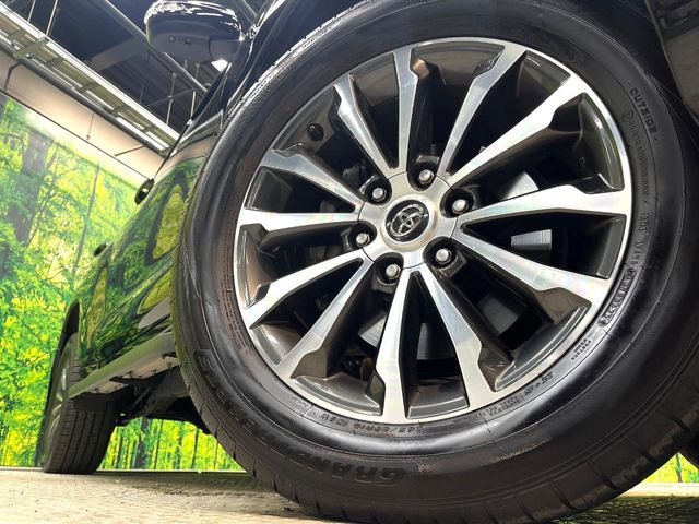 �y�A���~�z�C�[���z�O�ςɃ}�b�`�����A���~�z�C�[���𑕒����Ă���܂��B�e��A���~�z�C�[����A�X�^�b�h���X�^�C�����戵�����Ă���܂��B���񂲑��k����������