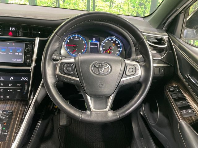 �y�����v�����X�e�A�����O�z�㎿�Ȋv���g�p���邱�ƂŁA��ɂ����������݂ƂĂ��^�]���₷���n���h���ł���