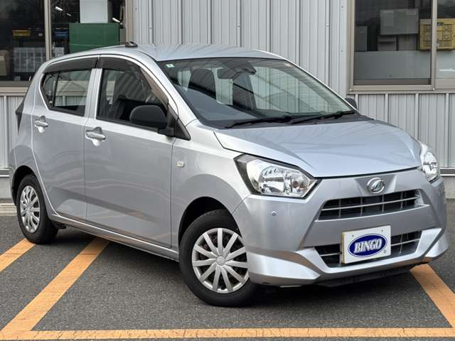 ��������ƃ����e�i���X���ꂽ�{�f�B�́A�F�����������Y��ȏ�Ԃ�ۂ��Ă���܂���