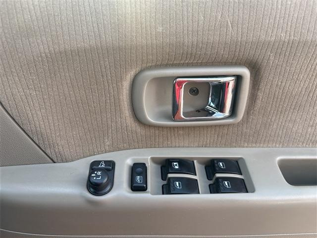 �K���X�R�[�e�B���O�A�i�r�Q�[�V�����AETC�ȂǁA���̑��̃p�[�c�̎��t�������ς���̂����k�������Ă���܂�!!�N���}�̂��Ɖ��ł����C����������!