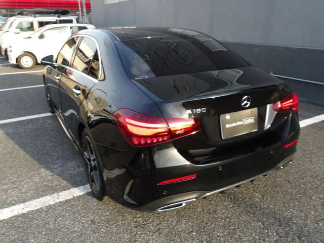 AクラスセダンA180 AMGラインパッケージ (BSG搭載モデル)