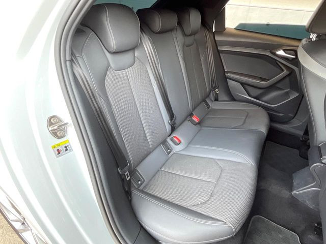 ���㕔���Ȃ��C�ɂȂ�悤�ȃL�Y�E�����ւ��蓙�A�傫�ȃ_���[�W�͂Ȃ��A�ǍD�ȏ�Ԃł��B