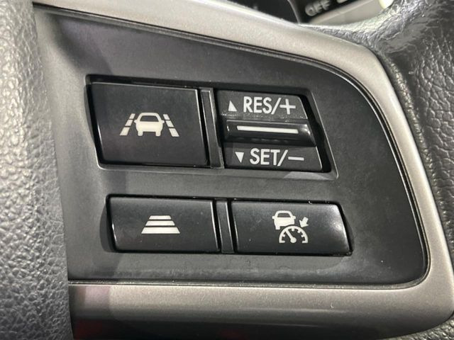 �y�S�ԑ��Ǐ]�@�\�t�N���[�Y�R���g���[���z�������H�ł̒��������s���y��!!�����ő��x��ۂN���[�Y�R���g���[�����A�Փˌy���V�X�e���ƘA�g���A�O���̎ԗ������m���ĎԊԂ�ۂ悤�ɑ��x���߂��Ă���܂�!!