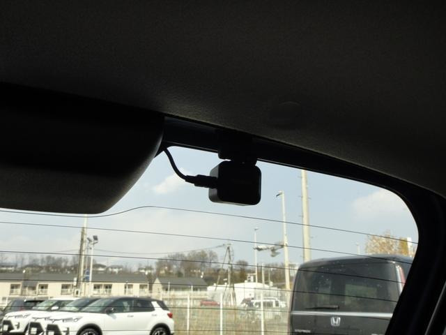 �����l�C��360&deg;�����Y2�őS���ʂ�^�悷��h���C�u���R�[�_�[�EDRV-C750R!����A�I���^�]�ɂ��Ή�!������!������̎��ɔ����ĉf���Ɖ��ŋL�^�E�ۑ�!�h���C�u�̎v���o�ɂ�!��