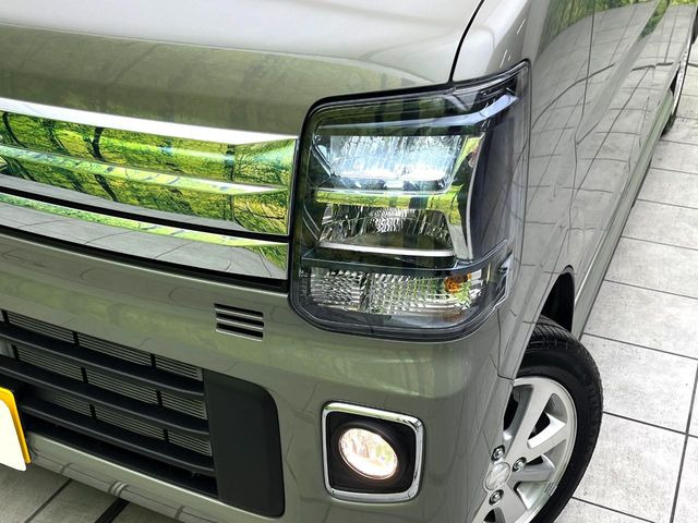 �yLED�w�b�h���C�g�z���V����ԑ��s�����ǍD�Ȏ��E���m�ۂ����S���ĉ^�]�ł��鍂�P�xLED�w�b�h���C�g�𑕔�!�_�����x�������A����d�͂��}�����Ă��܂��B