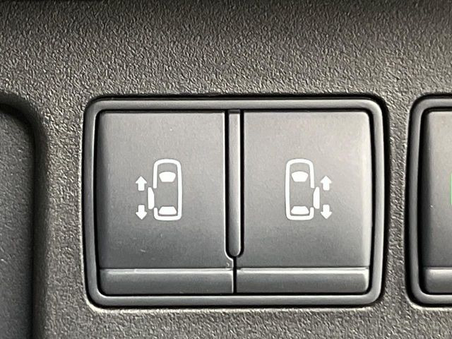 �y�����p���[�X���C�h�h�A�z�X�}�[�g�L�[��^�]�Ȃ̃X�C�b�`�Ō�ȗ����X���C�h�h�A�̊J���\���d��������͂����ăh�A���J����K�v�������A�����Ȃ��q�l�ł��ȒP�ɊJ���߂ł����K�ł���