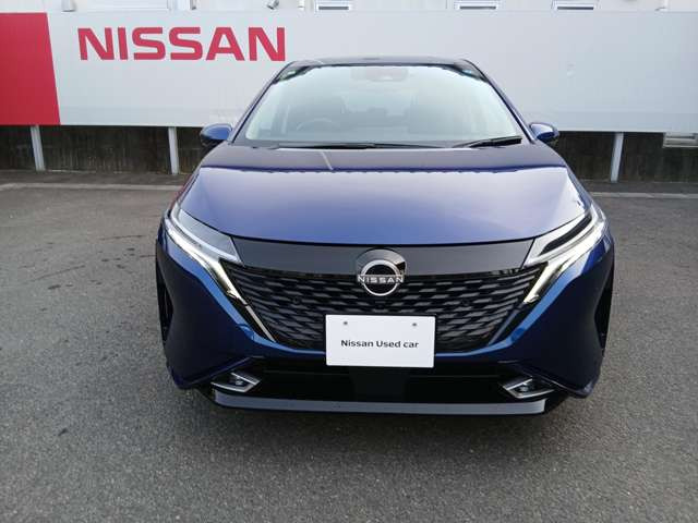 ノートオーラ1.2 G FOUR レザーエディション 4WD